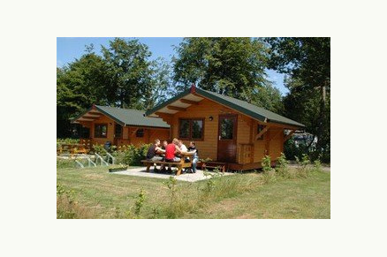 Bungalow Het Caitwickerzand op de Veluwe met paardenweide VMP024